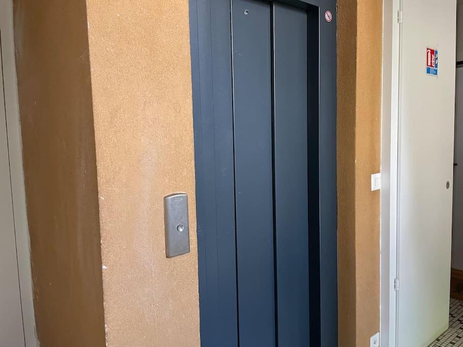 Studio Proche De La Gare ! Lägenhet Lausanne Exteriör bild